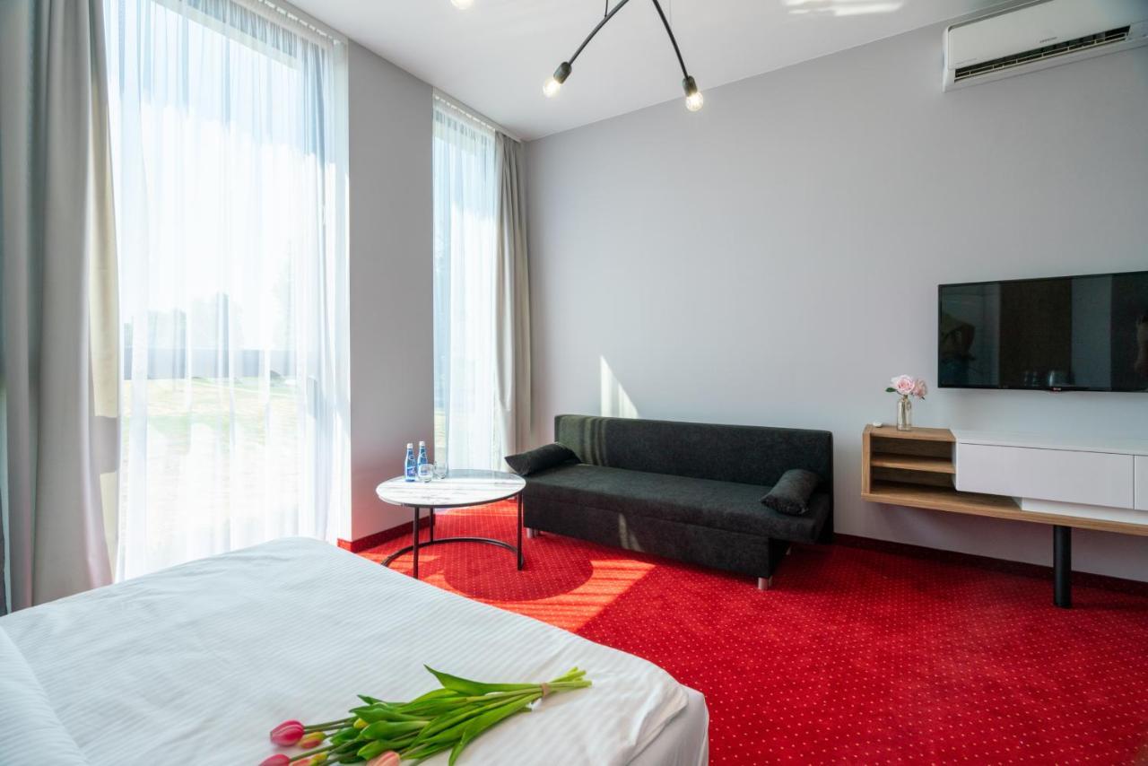 Aquila Apartament *