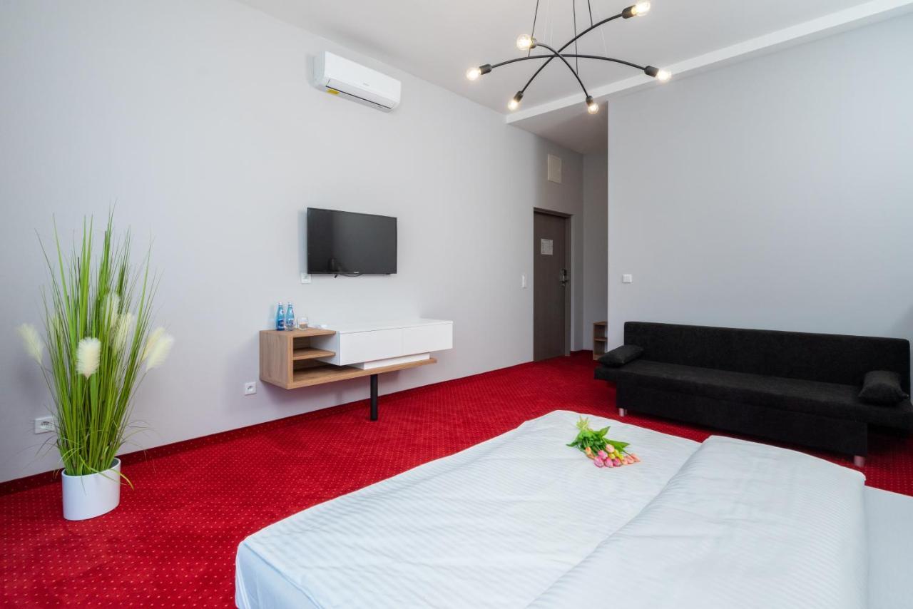 Aquila Apartament *
